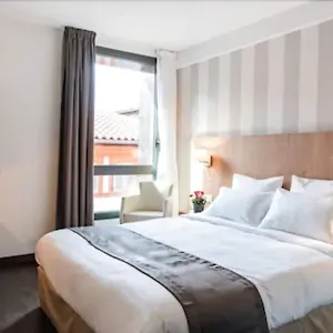 Hotell Le Pere Leon, Toulouse